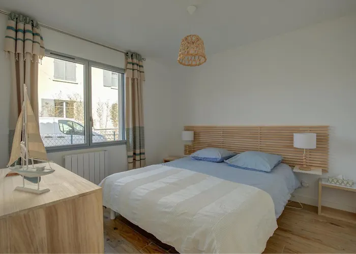 Maison De L'aiguillon Πανσιόν